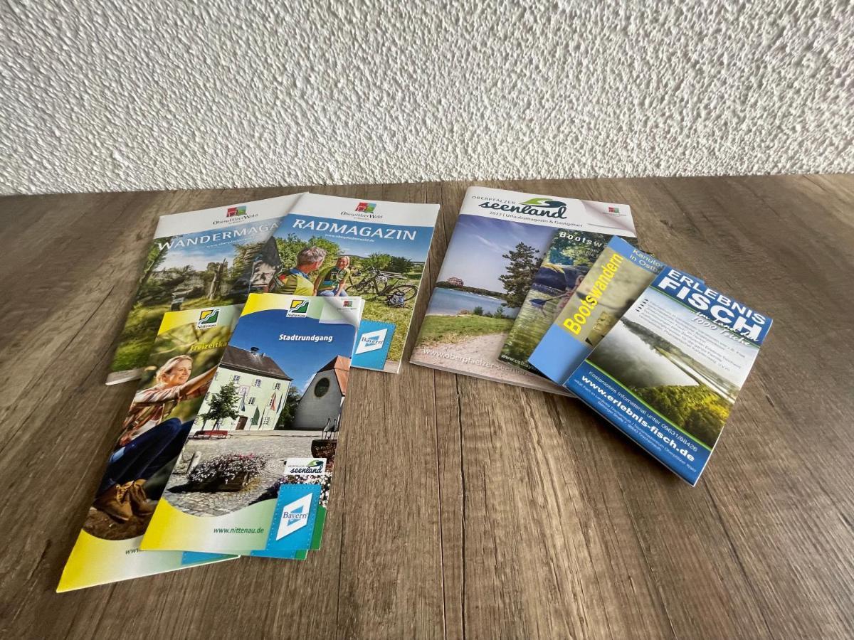Modernes Apartment Mit Top Ausstattung Und Kamin Im Oberpfaelzer Seenland Nittenau Bagian luar foto