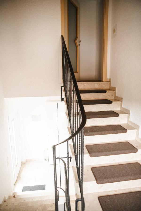 Modernes Apartment Mit Top Ausstattung Und Kamin Im Oberpfaelzer Seenland Nittenau Bagian luar foto