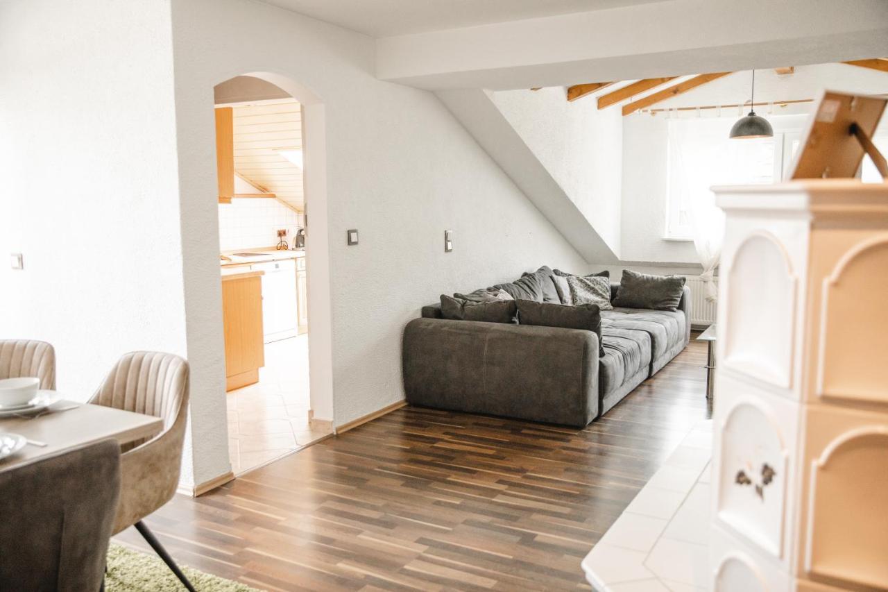 Modernes Apartment Mit Top Ausstattung Und Kamin Im Oberpfaelzer Seenland Nittenau Bagian luar foto